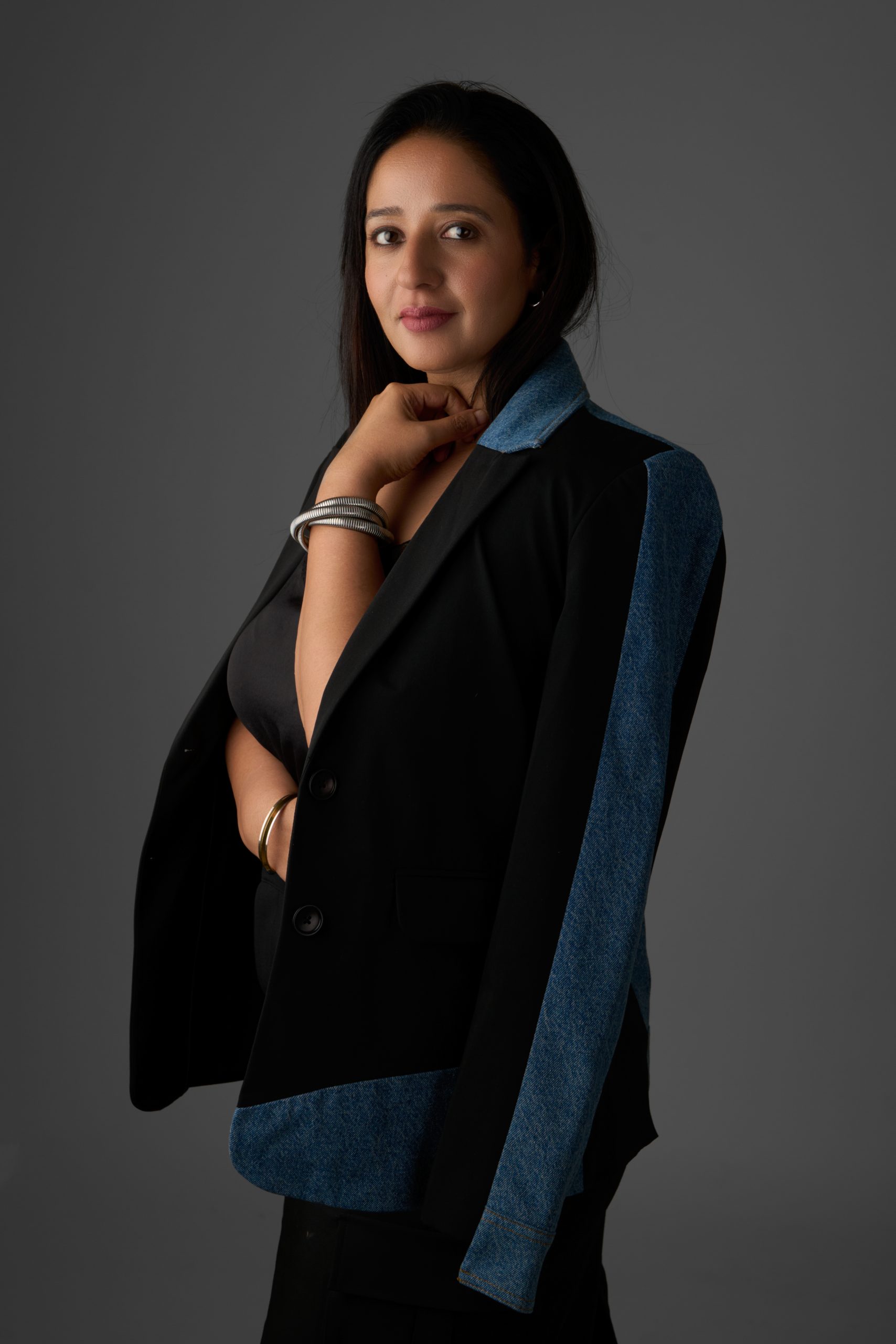 simrat-with-black-blazer